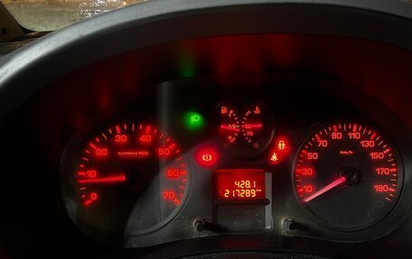 Citroen Berlingo II рестайлинг, 2011 год, 499 000 рублей, 32 фотография