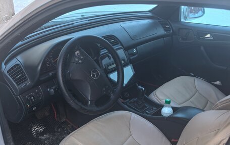 Mercedes-Benz CLK-Класс, 2001 год, 470 000 рублей, 4 фотография