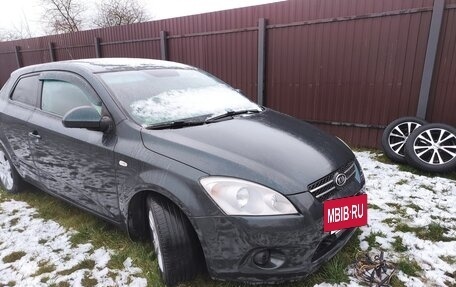 KIA cee'd I рестайлинг, 2008 год, 439 000 рублей, 9 фотография