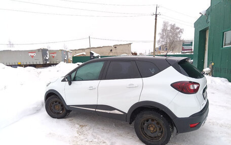 Renault Kaptur I рестайлинг, 2019 год, 1 310 000 рублей, 4 фотография