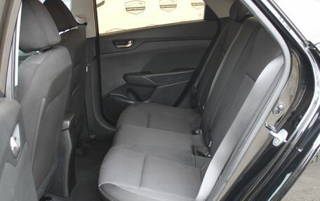 Hyundai Solaris II рестайлинг, 2018 год, 1 450 000 рублей, 17 фотография