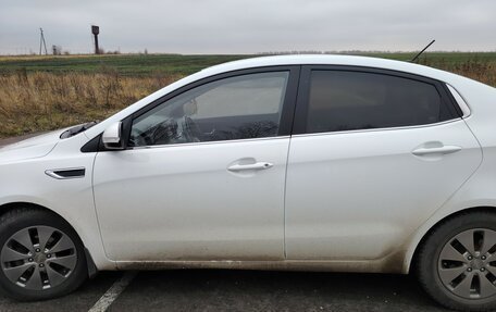 KIA Rio III рестайлинг, 2015 год, 800 000 рублей, 3 фотография