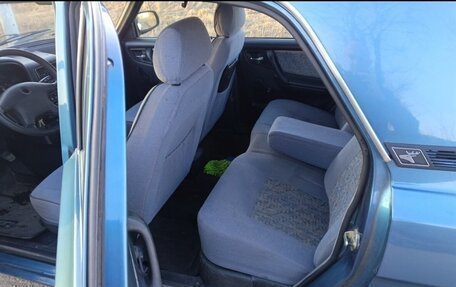 ГАЗ 31105 «Волга», 2004 год, 300 000 рублей, 2 фотография