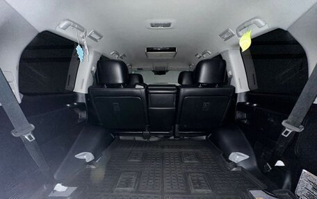 Toyota Land Cruiser 200, 2012 год, 3 300 000 рублей, 4 фотография