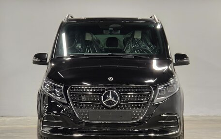 Mercedes-Benz V-Класс, 2025 год, 13 980 000 рублей, 2 фотография