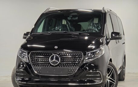 Mercedes-Benz V-Класс, 2025 год, 13 980 000 рублей, 33 фотография