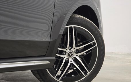 Mercedes-Benz V-Класс, 2025 год, 13 980 000 рублей, 32 фотография