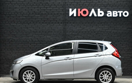 Honda Fit III, 2018 год, 1 300 000 рублей, 8 фотография