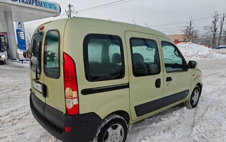 Renault Kangoo II рестайлинг, 2004 год, 499 000 рублей, 2 фотография