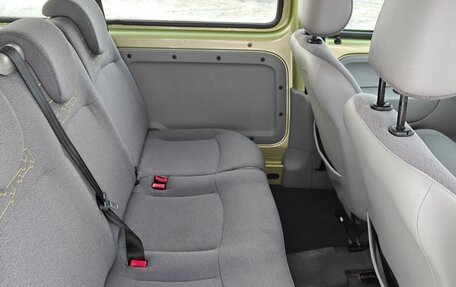 Renault Kangoo II рестайлинг, 2004 год, 499 000 рублей, 9 фотография