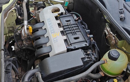 Renault Kangoo II рестайлинг, 2004 год, 499 000 рублей, 17 фотография