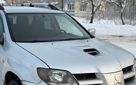 Mitsubishi Outlander III рестайлинг 3, 2004 год, 425 000 рублей, 7 фотография