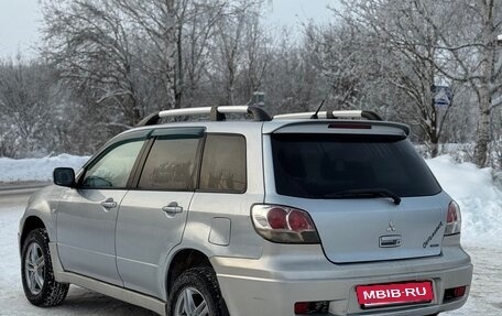 Mitsubishi Outlander III рестайлинг 3, 2004 год, 425 000 рублей, 5 фотография