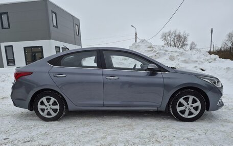 Hyundai Solaris II рестайлинг, 2017 год, 1 500 000 рублей, 10 фотография
