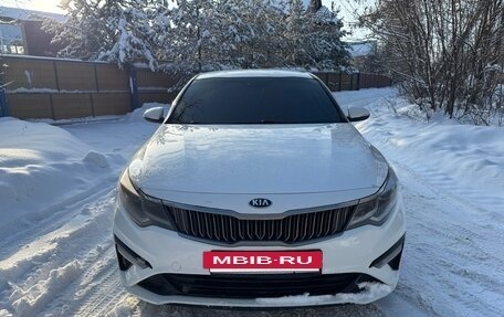 KIA Optima IV, 2018 год, 1 300 000 рублей, 7 фотография