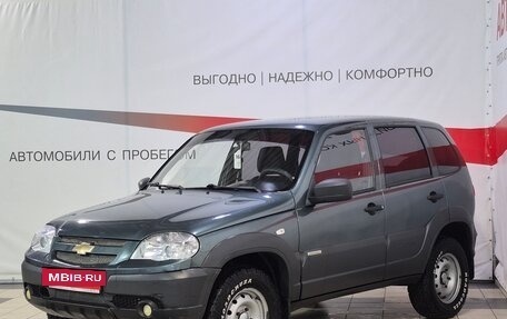 Chevrolet Niva I рестайлинг, 2015 год, 637 000 рублей, 3 фотография