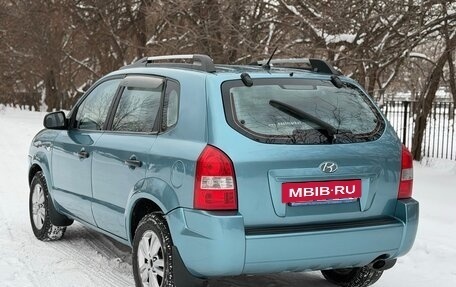 Hyundai Tucson III, 2008 год, 625 000 рублей, 2 фотография