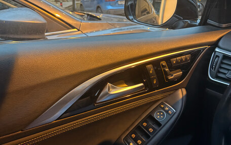 Infiniti QX30, 2017 год, 2 186 000 рублей, 9 фотография