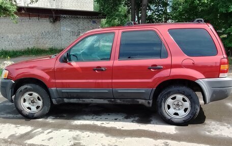 Ford Escape II, 2003 год, 300 000 рублей, 2 фотография