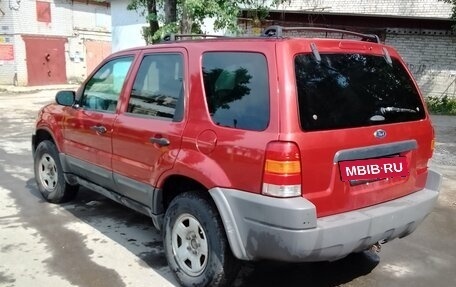 Ford Escape II, 2003 год, 300 000 рублей, 3 фотография