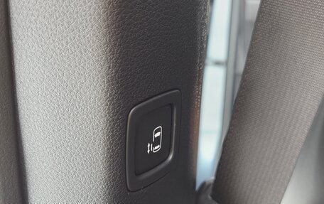 KIA Carnival, 2023 год, 4 140 000 рублей, 23 фотография