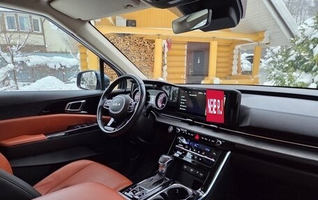 KIA Carnival, 2023 год, 4 140 000 рублей, 31 фотография