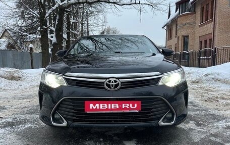 Toyota Camry, 2014 год, 1 850 000 рублей, 7 фотография