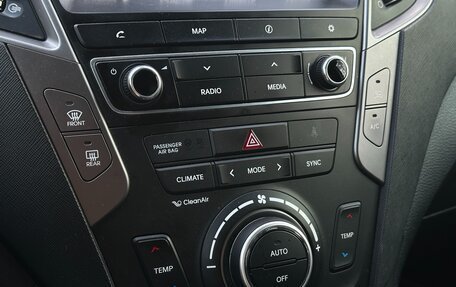 Hyundai Santa Fe III рестайлинг, 2017 год, 2 580 000 рублей, 32 фотография