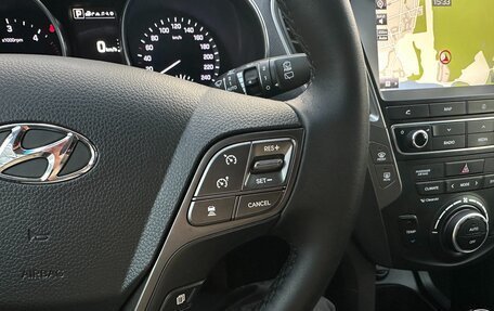 Hyundai Santa Fe III рестайлинг, 2017 год, 2 580 000 рублей, 39 фотография