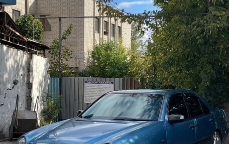 Mercedes-Benz E-Класс, 1998 год, 550 000 рублей, 7 фотография