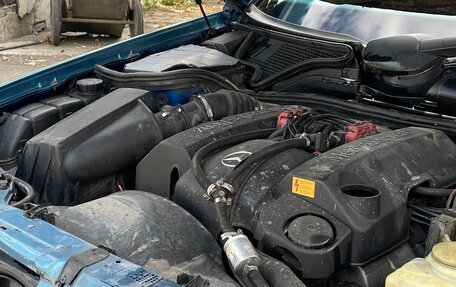 Mercedes-Benz E-Класс, 1998 год, 550 000 рублей, 4 фотография