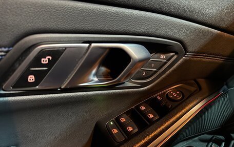 BMW 3 серия, 2019 год, 4 000 000 рублей, 11 фотография