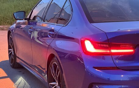 BMW 3 серия, 2019 год, 4 000 000 рублей, 22 фотография