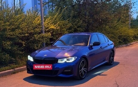 BMW 3 серия, 2019 год, 4 000 000 рублей, 23 фотография