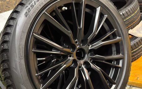 BMW 3 серия, 2019 год, 4 000 000 рублей, 31 фотография