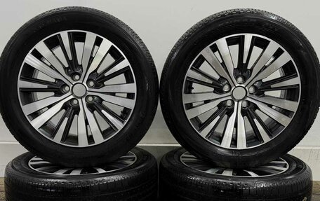 Mitsubishi Outlander III рестайлинг 3, 2021 год, 2 350 000 рублей, 18 фотография