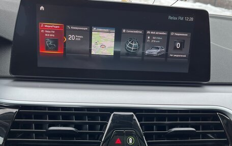 BMW 5 серия, 2019 год, 2 650 000 рублей, 13 фотография