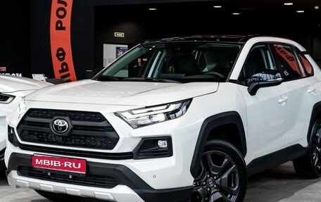 Toyota RAV4, 2025 год, 4 379 000 рублей, 1 фотография