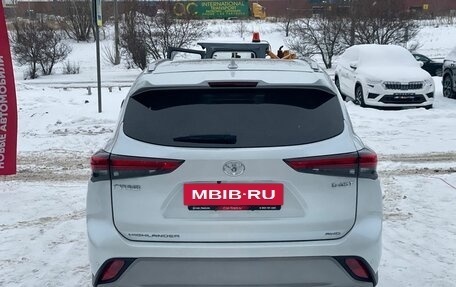 Toyota Highlander, 2025 год, 5 450 000 рублей, 6 фотография