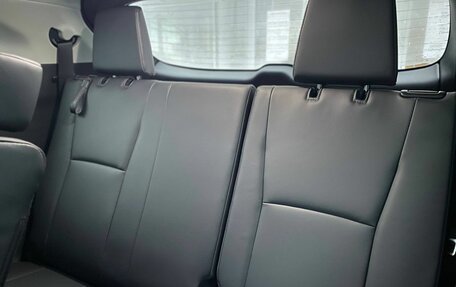 Toyota Highlander, 2025 год, 5 450 000 рублей, 32 фотография