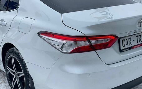 Toyota Camry, 2019 год, 2 180 000 рублей, 8 фотография