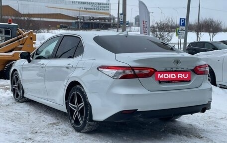 Toyota Camry, 2019 год, 2 180 000 рублей, 7 фотография