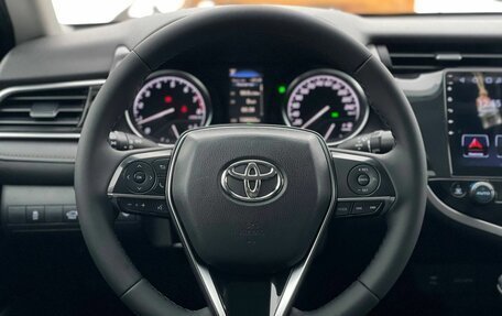 Toyota Camry, 2019 год, 2 180 000 рублей, 24 фотография