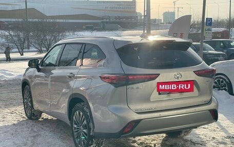Toyota Highlander, 2025 год, 5 750 000 рублей, 7 фотография
