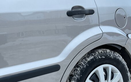 Ford Fusion I, 2004 год, 265 000 рублей, 12 фотография