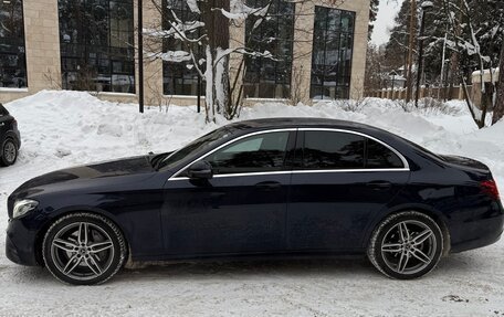 Mercedes-Benz E-Класс, 2020 год, 4 300 000 рублей, 8 фотография