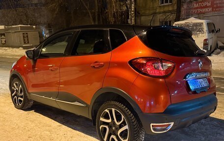 Renault Captur I, 2015 год, 920 000 рублей, 2 фотография