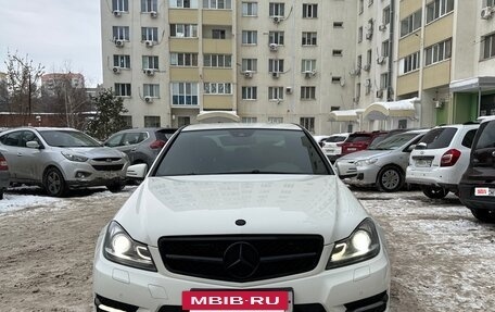 Mercedes-Benz C-Класс, 2012 год, 1 800 000 рублей, 7 фотография