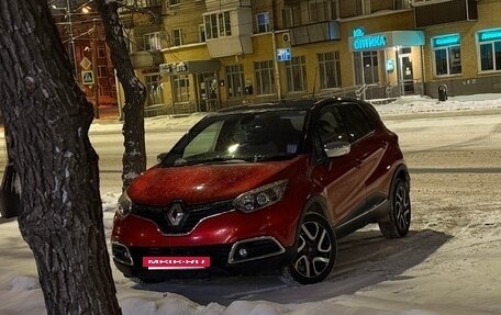 Renault Captur I, 2015 год, 920 000 рублей, 4 фотография