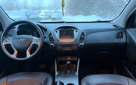 Hyundai ix35 I рестайлинг, 2013 год, 1 045 000 рублей, 16 фотография
